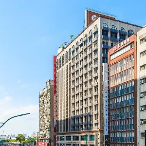 Cosmos Hotel Taipei